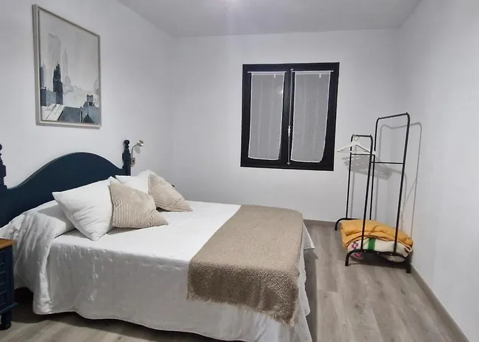 Semesterbostad Casa Quinzan Ribeira Sacra *